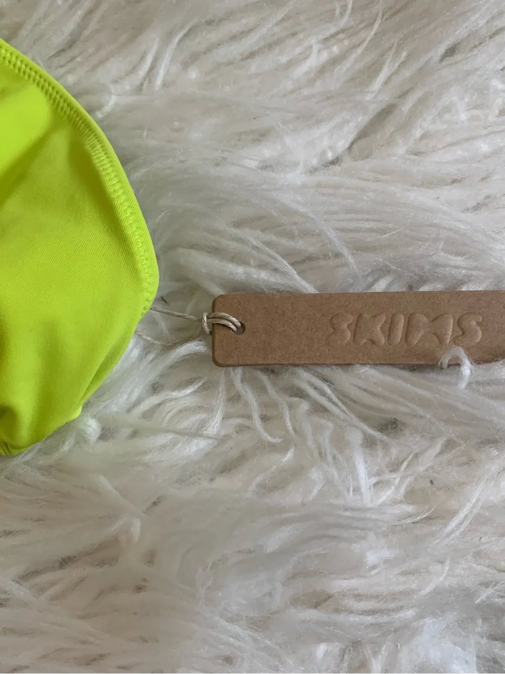 NWT SKIMS Signature Swim Triangle Bikini Swimsuit Top Sphene Yellow Size Large